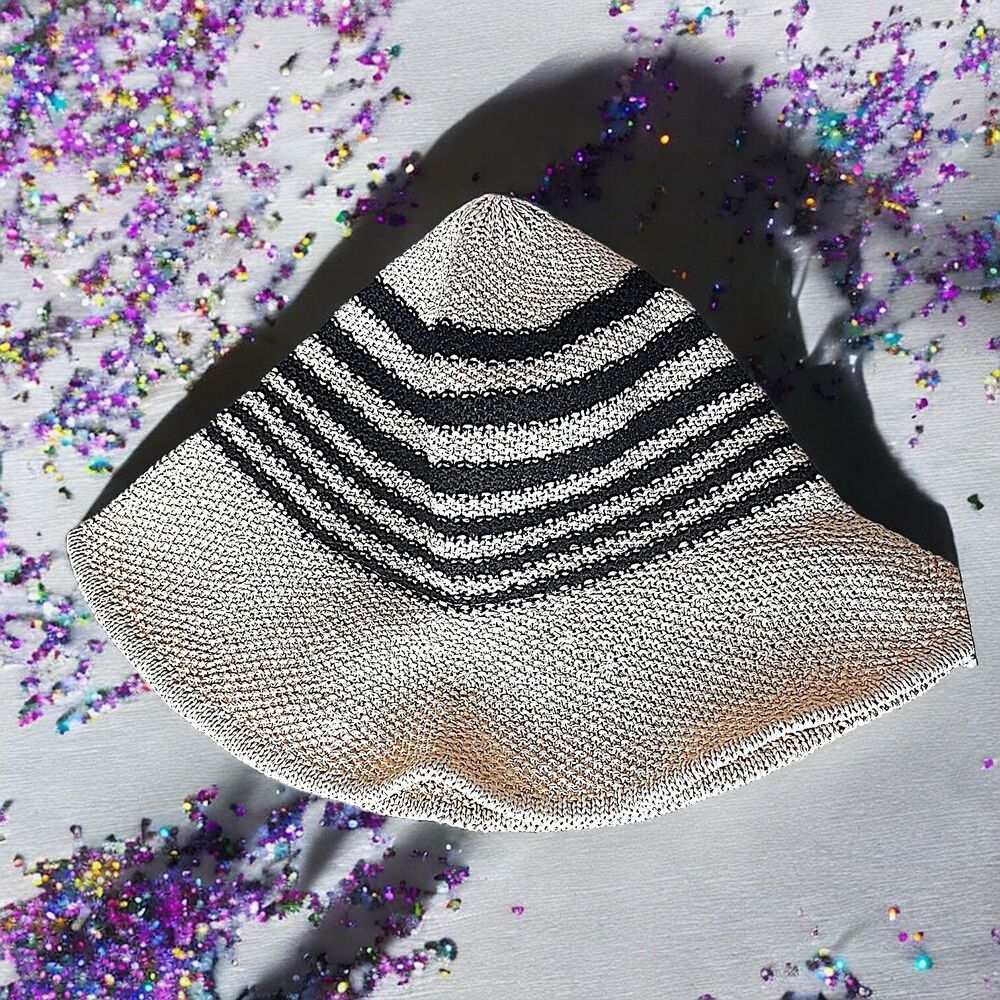 Summer & Rose Aria Bucket Hat w/ Stripes Brand New With Tags MSRP $58